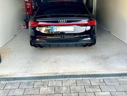 Grau Gebraucht 2018 Audi A7 Ambiente Kleinwagen | 37.000 € (Fairer Preis)
