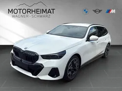 Alpinweiss iii Neu 2025 BMW 540 Performance Kombi | 77.975 € (Guter Preis)