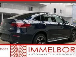 Blau Gebraucht 2022 Mercedes GLC300e AMG Coupé | 47.980 € (Fairer Preis)