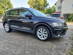 Schwarz Gebraucht 2017 VW Tiguan Highline SUV | 17.750 €