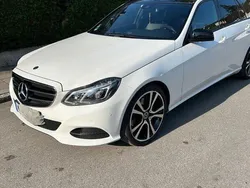 Weiß Gebraucht 2016 Mercedes E200 Avantgarde Kombi | 19.800 € (Teuer)