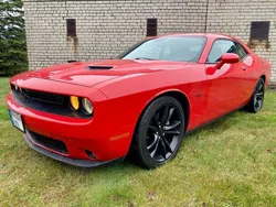 Rot Gebraucht 2016 Dodge Challenger Coupé | 15.999 € (Teuer)
