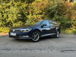 Blau Gebraucht 2017 VW Passat Comfortline Kombi | 14.999 € (Guter Preis)
