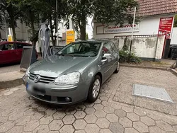 Grau Gebraucht 2007 VW Golf V Coupé | 4.150 € (Fairer Preis)