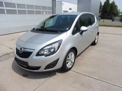 Silber Gebraucht 2011 Opel Meriva Selection Van / Kleinbus | 4.990 € (Fairer Preis)