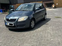 Grau Gebraucht 2007 Skoda Fabia Limousine | 1.200 € (Fairer Preis)