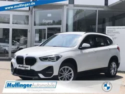Weiß Gebraucht 2022 BMW X1 Sport Line SUV | 27.900 € (Fairer Preis)