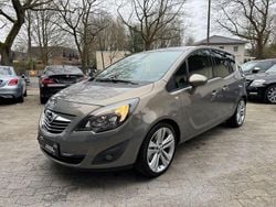 Braun Gebraucht 2011 Opel Meriva Innovation Van / Kleinbus | 5.450 € (Fairer Preis)
