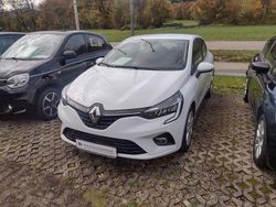Weiß Gebraucht 2021 Renault Clio V Business Limousine | 11.990 € (Fairer Preis)