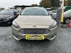 Silber Gebraucht 2017 Ford Focus Titanium Limousine | 6.850 € (Guter Preis)