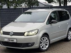 Gold Gebraucht 2011 VW Touran Style Van / Kleinbus | 7.190 € (Fairer Preis)