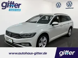 Silber (oyster silver) Gebraucht 2024 VW Passat R-line Kombi | 42.900 € (Guter Preis)