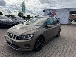 Gold Gebraucht 2016 VW Golf SUV | 11.950 € (Etwas zu teuer)