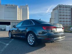 Grau Gebraucht 2016 Audi A4 Comfort Limousine | 15.995 € (Fairer Preis)