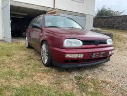 Rot Gebraucht 1995 VW Golf III Kombi | 1.750 €