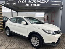 Weiß Gebraucht 2014 Nissan Qashqai Visia SUV | 7.890 € (Etwas zu teuer)