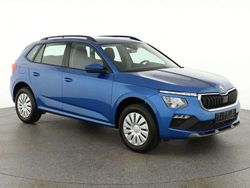 Race blau metallic Neu 2025 Skoda Kamiq Selection SUV | 28.395 € (Guter Preis)