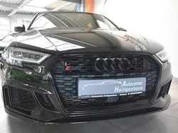 Schwarz Gebraucht 2020 Audi RS3 Ambiente Kleinwagen | 44.980 € (Fairer Preis)