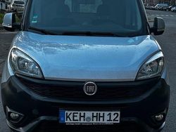 Grün Gebraucht 2015 Fiat Doblò Van / Kleinbus | 4.750 €