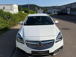 Weiß Gebraucht 2014 Opel Insignia Country Tourer Eco Kombi | 5.900 € (Superpreis)