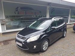 Pantherschwarz metallic Gebraucht 2013 Ford Grand C-Max Titanium Van / Kleinbus | 11.300 € (Teuer)