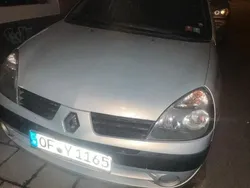 Silber Gebraucht 2004 Renault Clio II Kleinwagen | 2.150 €