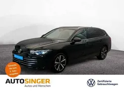 Grenadillschwarz metallic Gebraucht 2024 VW Passat Business Kombi | 41.280 €