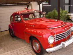 Rot Gebraucht 1952 Volvo PV444 Limousine | 18.000 €