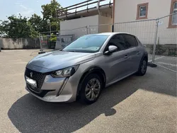 Silber Gebraucht 2020 Peugeot e-208 Allure Kleinwagen | 11.400 € (Superpreis)