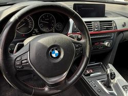 Schwarz Gebraucht 2012 BMW 320 Sport Line Limousine | 9.700 € (Guter Preis)