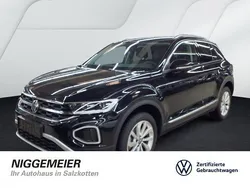Deep black perleffekt Gebraucht 2024 VW T-Roc Style SUV | 28.595 € (Guter Preis)