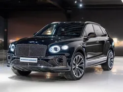 Blau Gebraucht 2022 Bentley Bentayga Mulliner SUV | 179.980 €
