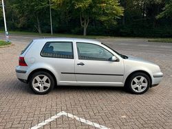 Silber Gebraucht 2000 VW Golf IV Edition Limousine | 1.500 € (Guter Preis)