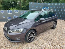 Grau Gebraucht 2016 VW Golf Sportsvan Van / Kleinbus | 10.999 € (Guter Preis)