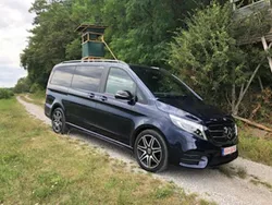 Blau Gebraucht 2018 Mercedes V250 Avantgarde Van / Kleinbus | 49.999 € (Teuer)