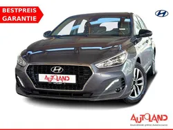 Grau Gebraucht 2020 Hyundai i30 YES! Kleinwagen | 15.990 € (Etwas zu teuer)