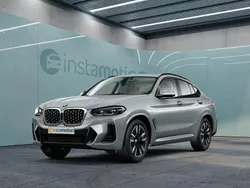 Grau Gebraucht 2023 BMW X4 M Sport SUV | 55.849 € (Fairer Preis)