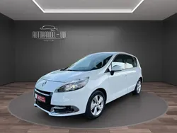 Weiß Gebraucht 2013 Renault Scénic III Dynamique Van / Kleinbus | 6.490 € (Fairer Preis)