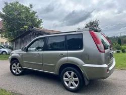 Silber Gebraucht 2006 Nissan X-Trail SUV | 4.500 € (Etwas zu teuer)