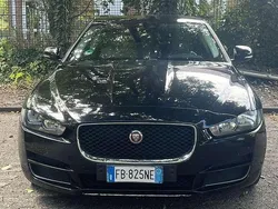 Schwarz Gebraucht 2015 Jaguar XE Pure Limousine | 10.000 € (Guter Preis)