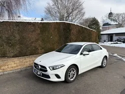 Weiß Gebraucht 2020 Mercedes A180 Limousine | 23.700 € (Guter Preis)