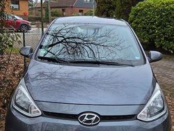 Violet Gebraucht 2016 Hyundai i10 YES! Gold Kleinwagen | 9.500 € (Fairer Preis)