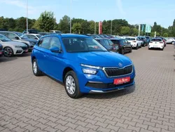 Blau Gebraucht 2021 Skoda Kamiq Ambition SUV | 18.930 € (Fairer Preis)