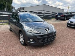 Grau Gebraucht 2012 Peugeot 207 Limousine | 2.900 € (Fairer Preis)