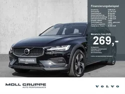 Black solid ´stone´ / solid Gebraucht 2023 Volvo V60 CC Plus Kombi | 35.980 € (Guter Preis)