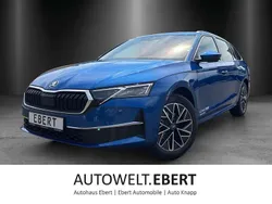 Raceblau Gebraucht 2025 Skoda Octavia Tour Kombi | 37.980 € (Fairer Preis)