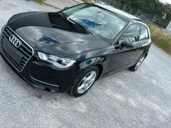Schwarz Gebraucht 2012 Audi A3 | 8.900 € (Guter Preis)