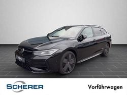 Schwarz Gebraucht 2025 VW Passat R-line Limousine | 55.790 € (Guter Preis)