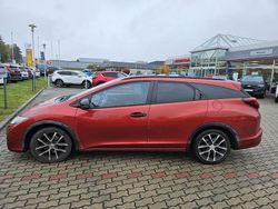 Passion red pearl Gebraucht 2017 Honda Civic Kombi | 16.990 € (Fairer Preis)