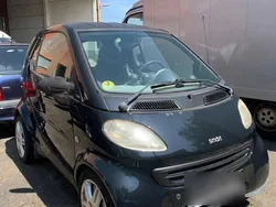 Schwarz Gebraucht 2000 Smart ForTwo Coupé Coupé | 750 €